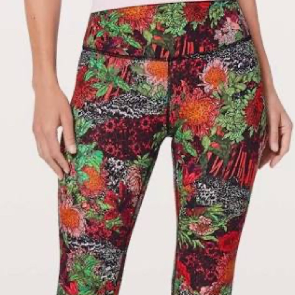 NWT Lululemon Time to Sweat Crop- Zen Garden
